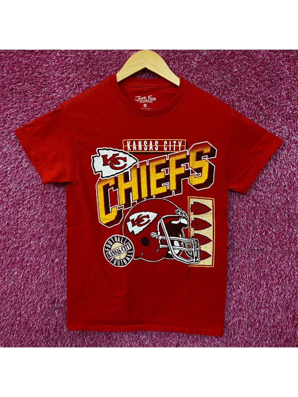 Junk Food Clothing Kansas City Chiefs Checkdown Flea Market Tee XS
